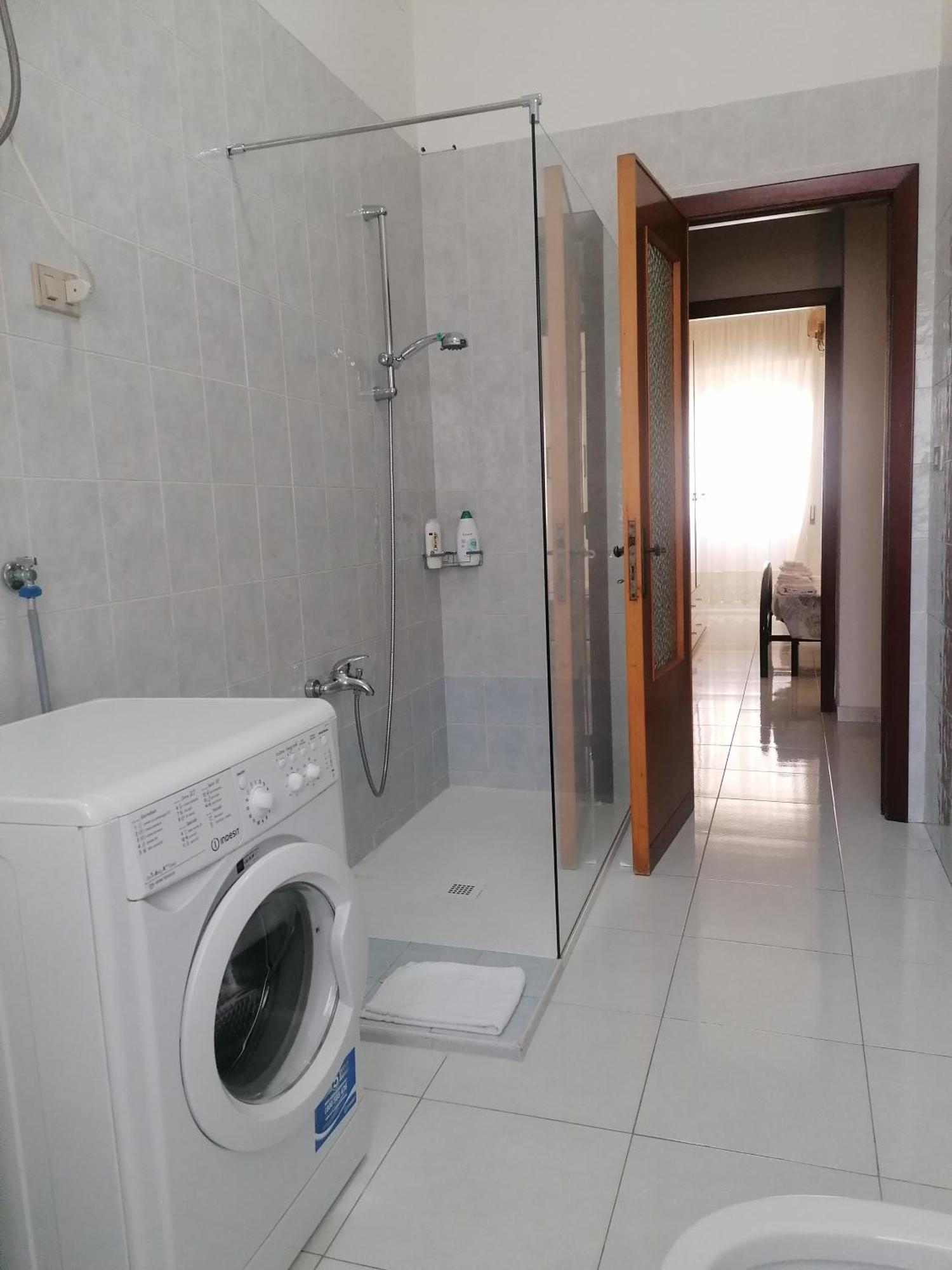 Domus Mater Apartment Каляри Екстериор снимка